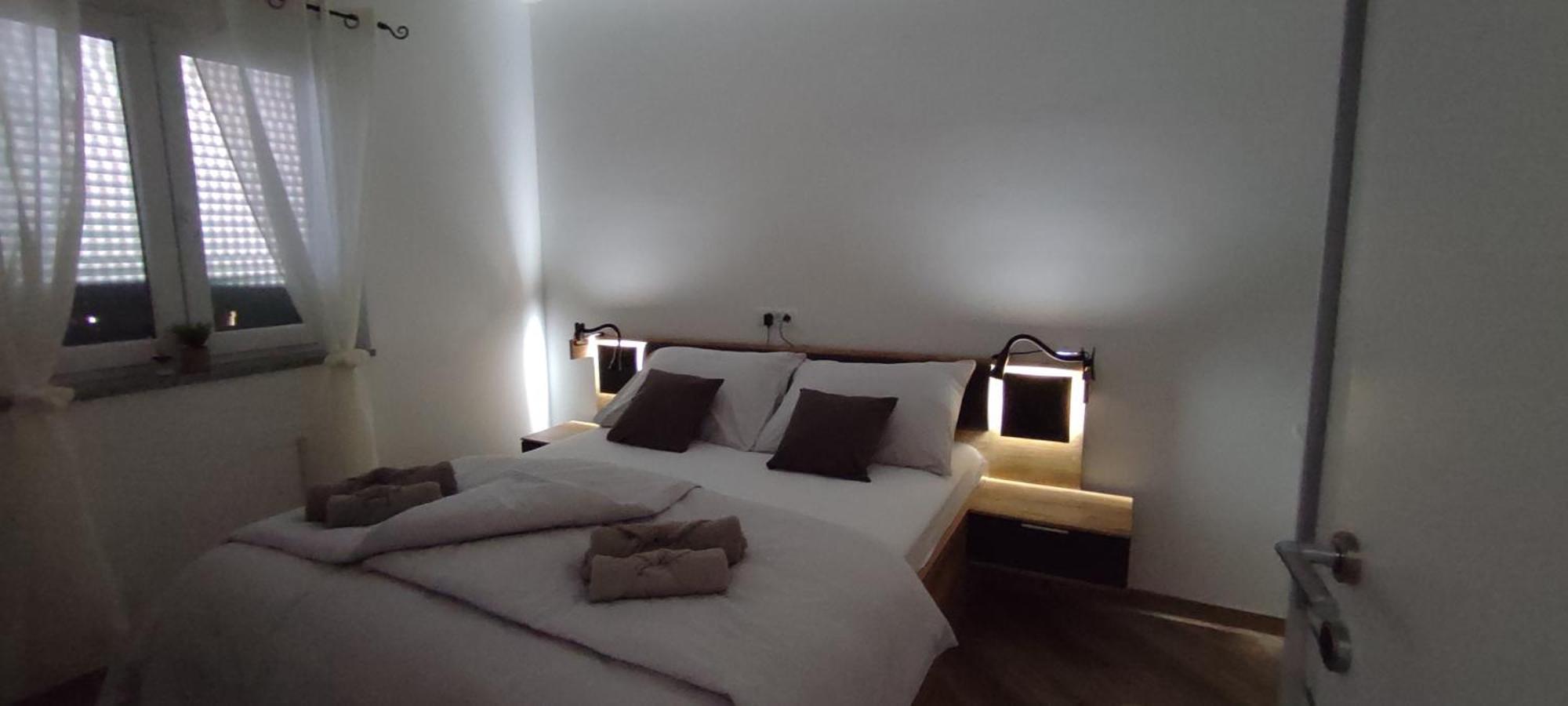 Sunny Oasis Apartment - High Ground Floor With Sunny Terrace & Private Garden!! Medulin Ngoại thất bức ảnh