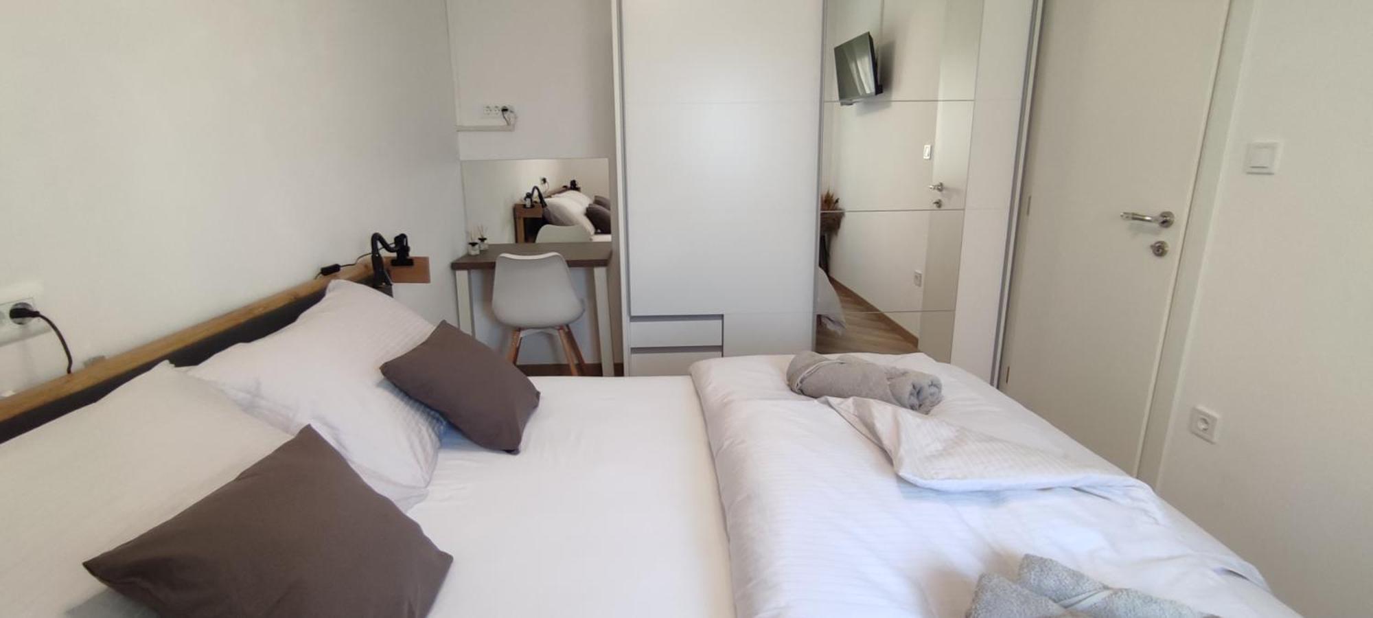 Sunny Oasis Apartment - High Ground Floor With Sunny Terrace & Private Garden!! Medulin Ngoại thất bức ảnh